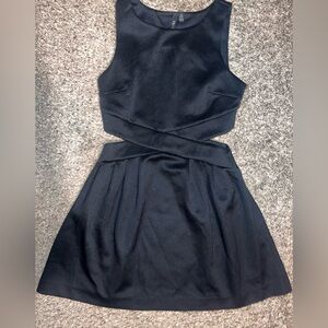 Labworks Elegant Cut Out Black Dress Small